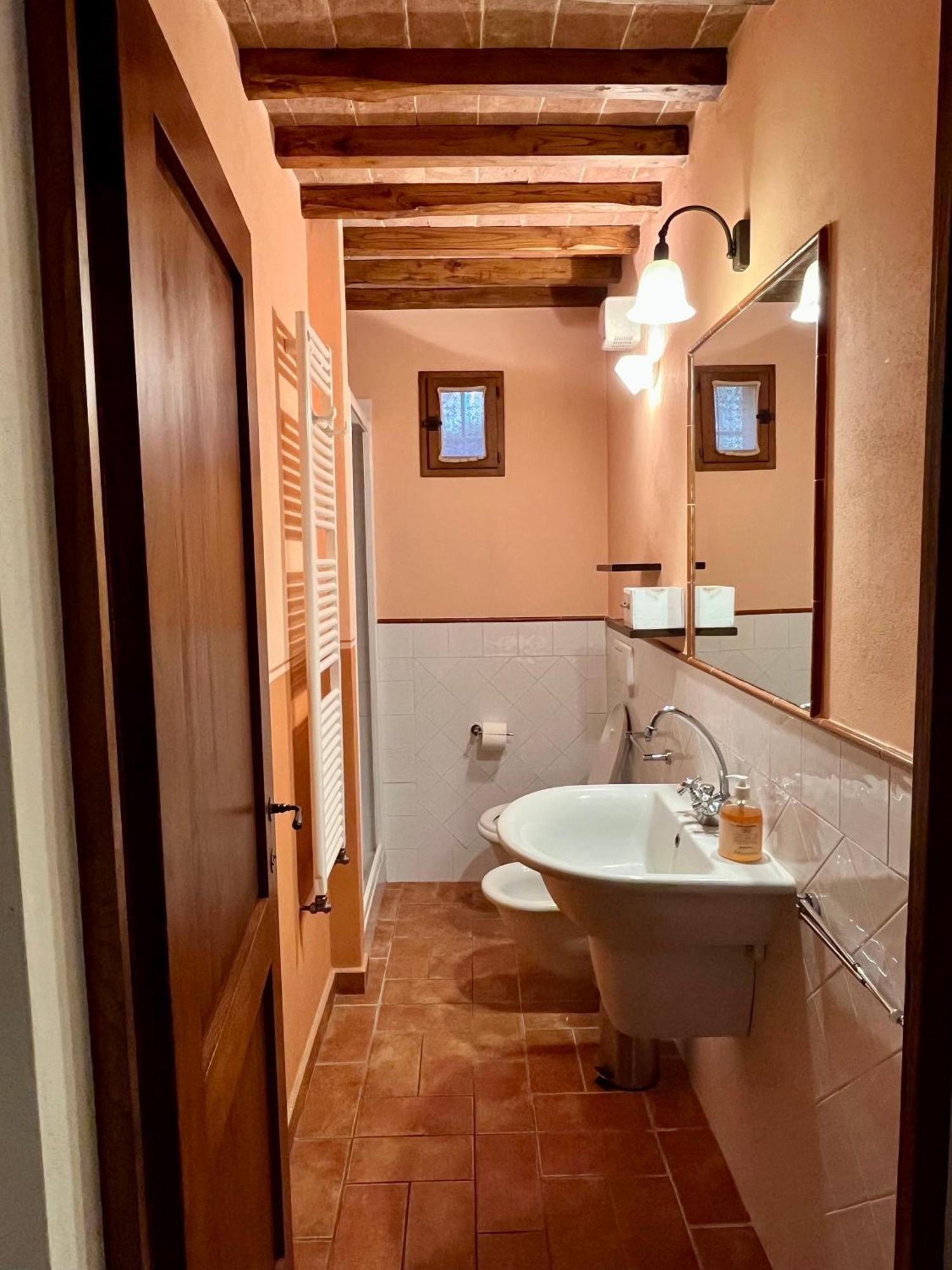 Апартаменты Relax In Chianti Il Borgo 8 Монтеспертоли Экстерьер фото