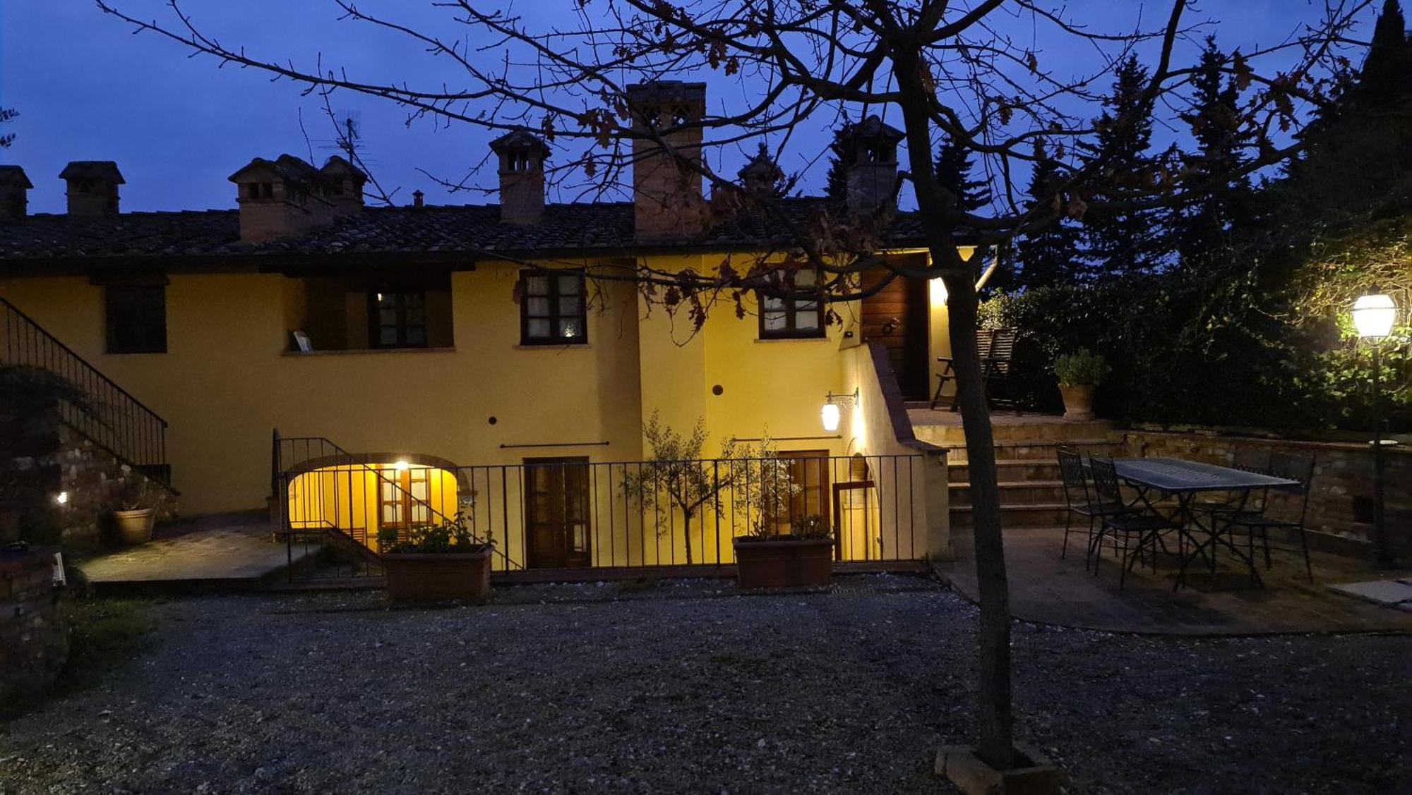Апартаменты Relax In Chianti Il Borgo 8 Монтеспертоли Экстерьер фото